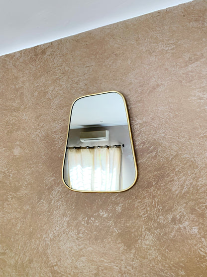 Miroir mural en laiton doré - Miroir triangulaire